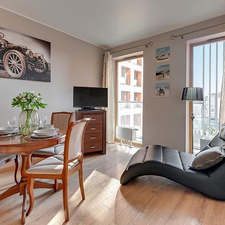 Flatbook - City Center Apartments Dwie Motlawy Гданськ Екстер'єр фото